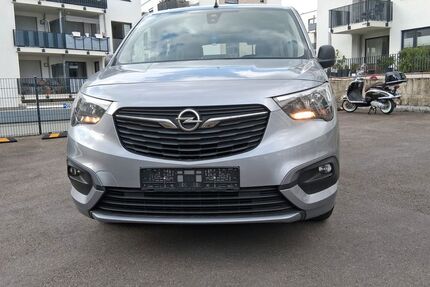 Opel Combo 189.000 km 8.400 &euro; solingen 42697