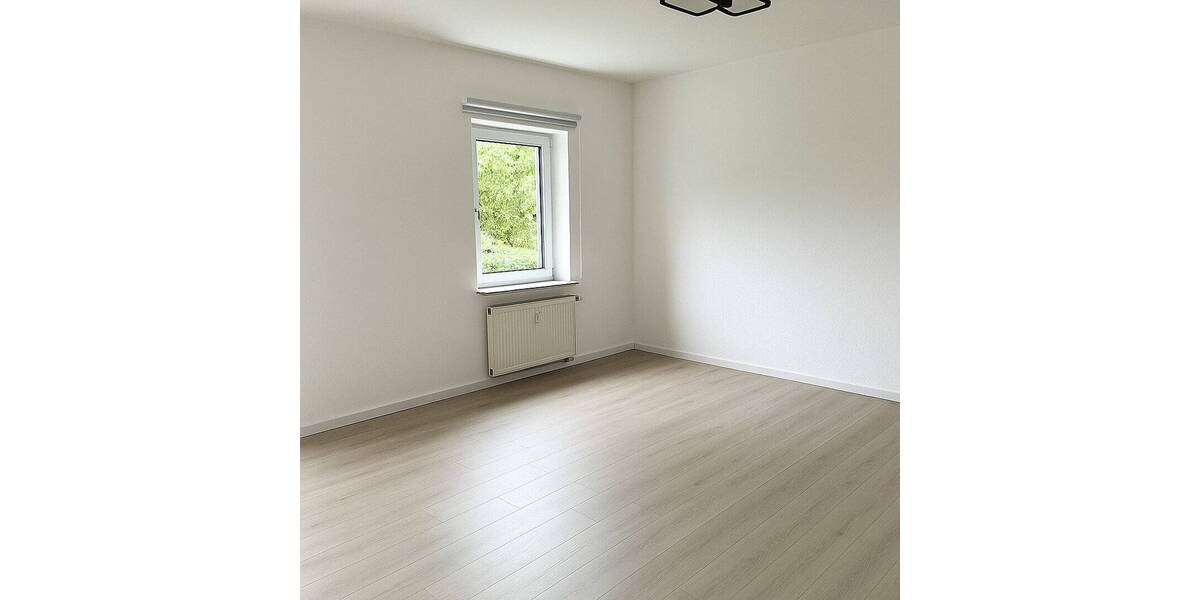 Etagenwohnung Wuppertal Barmen - 2 Zimmer, 64 m&sup2;, 520&euro; | Angebot:25927372