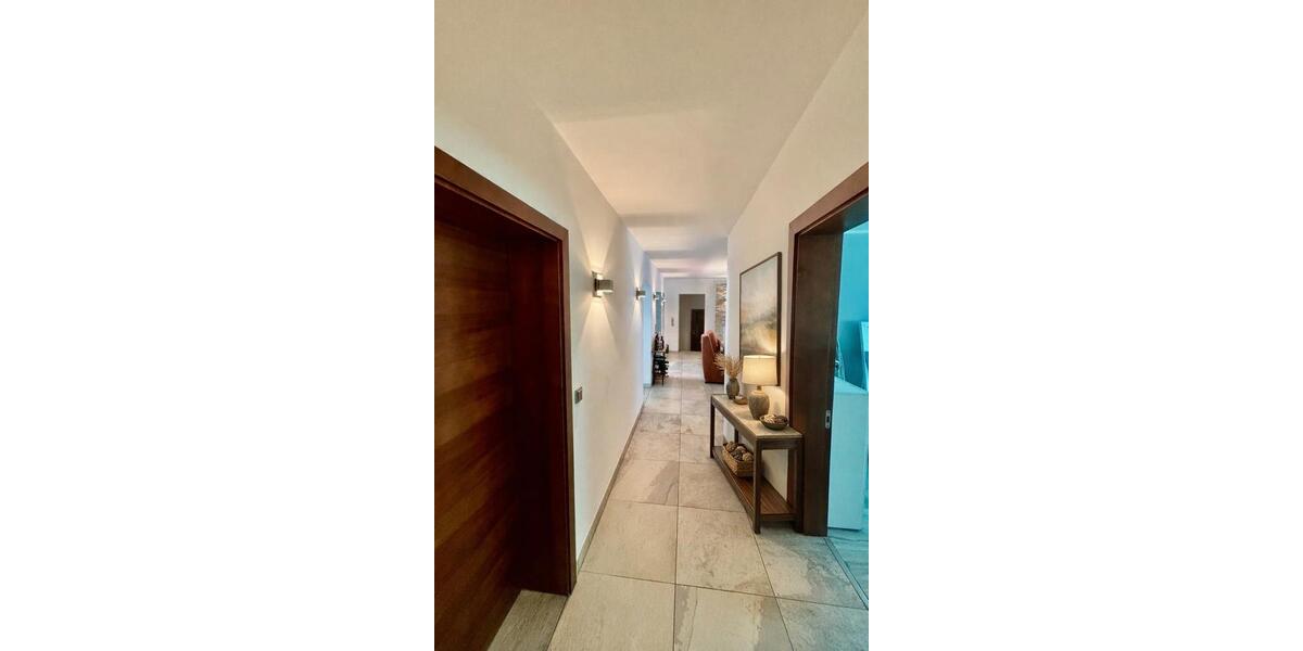 Etagenwohnung Pulheim - 3 Zimmer, 131 m&sup2;, 1.790&euro; | Angebot:26453765