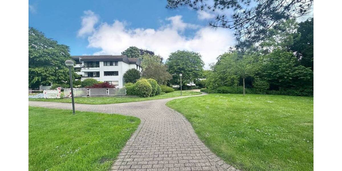 Etagenwohnung Neuss Gnadental - 4 Zimmer, 140 m&sup2;, 1.550&euro; | Angebot:26616356