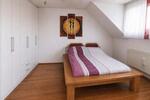 Dachgeschoßwohnung Leverkusen Bürrig - 3 Zimmer, 68 m&sup2;, 890&euro; | Angebot:27554970