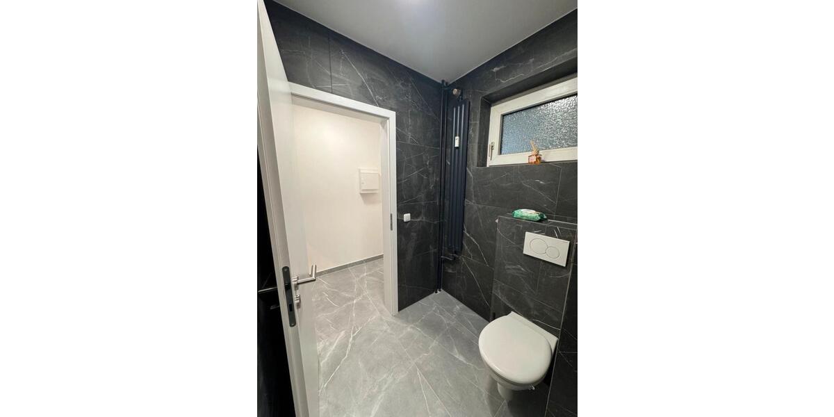 Erdgeschoßwohnung Köln Nippes - 1 Zimmer, 38 m&sup2;, 1.200&euro; | Angebot:24616398