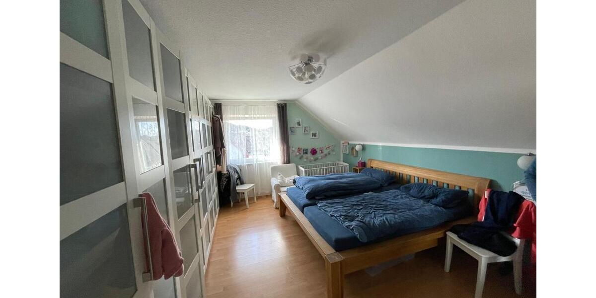 Etagenwohnung Wipperfürth - 5 Zimmer, 163 m&sup2;, 1.490&euro; | Angebot:25648655