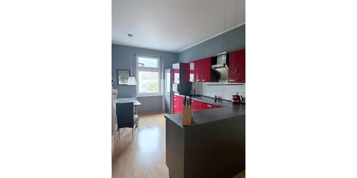 Etagenwohnung Velbert - 4 Zimmer, 110 m&sup2;, 1.290&euro; | Angebot:27618388