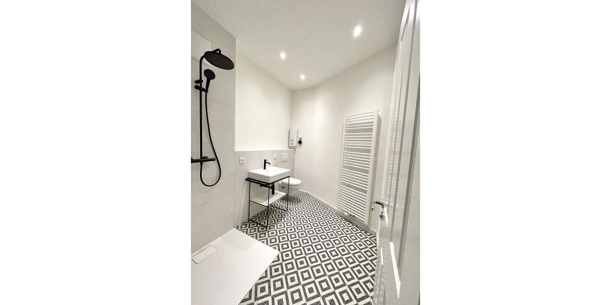 Etagenwohnung Düsseldorf Pempelfort - 3 Zimmer, 70 m&sup2;, 605.000&euro; | Angebot:24636346