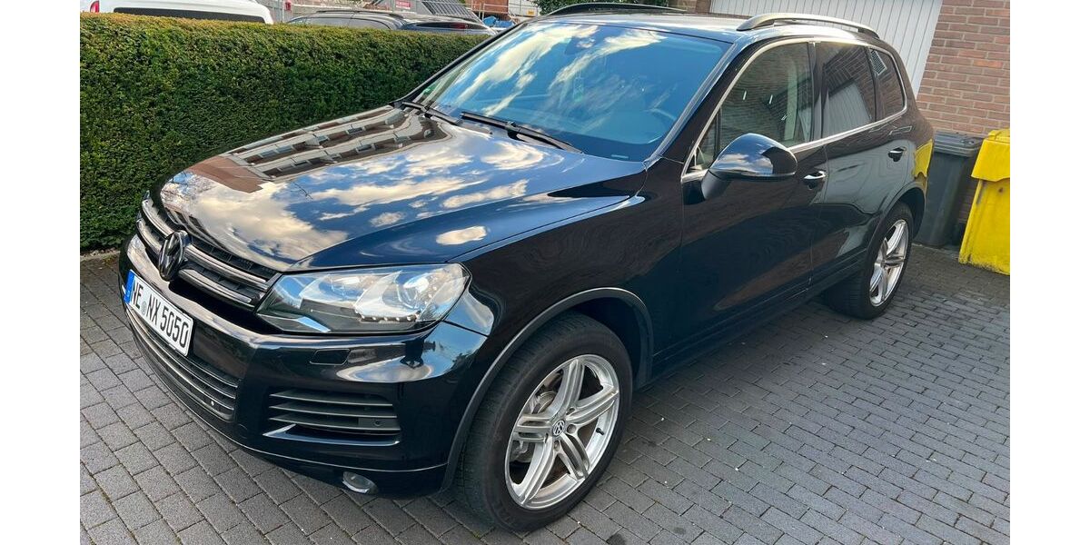 VW Touareg 178.800 km 13.500 &euro; neuss 41469