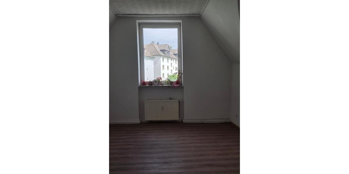 Etagenwohnung Remscheid Remscheid-Süd - 3 Zimmer, 83 m&sup2;, 550&euro; | Angebot:26642917