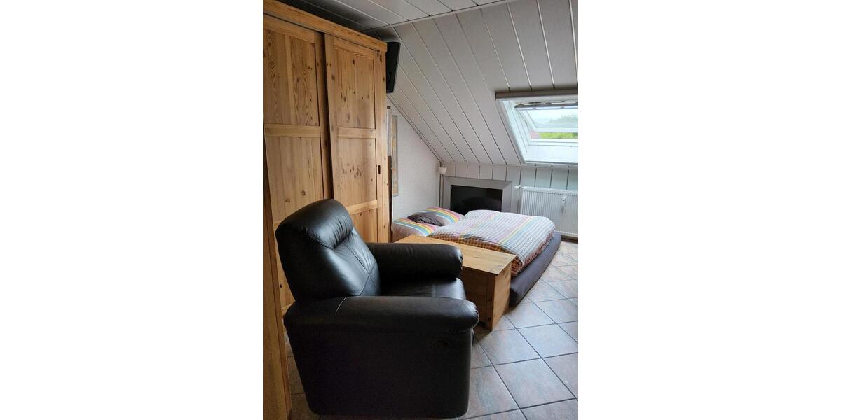 Dachgeschoßwohnung Wuppertal Elberfeld - 1 Zimmer, 28 m&sup2;, 69.000&euro; | Angebot:26462385