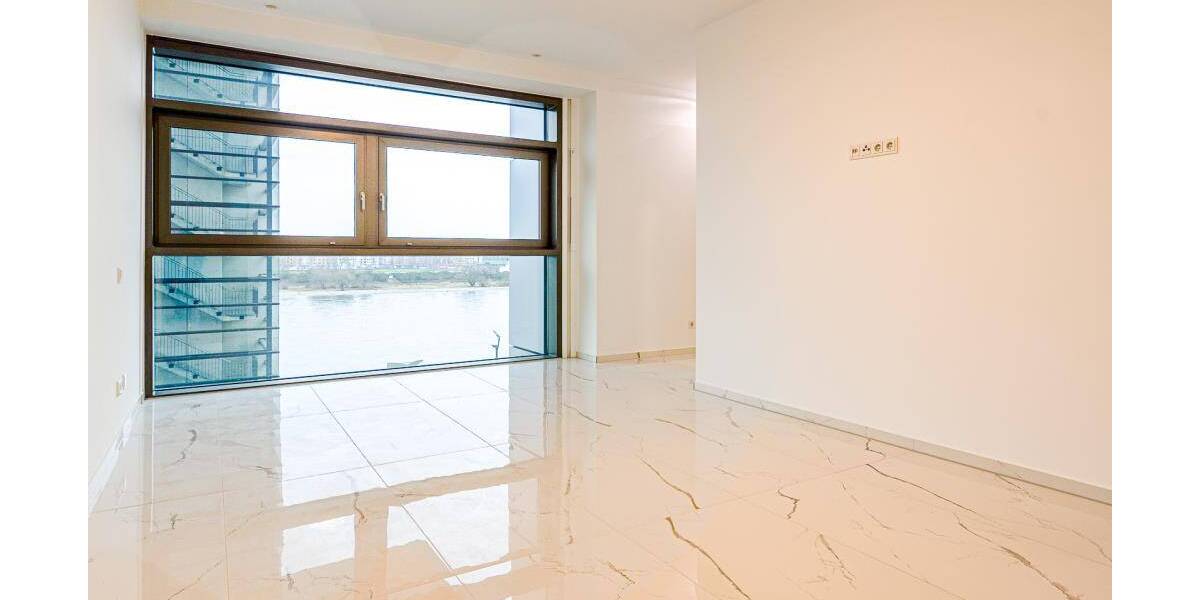 Etagenwohnung Köln Altstadt-Süd - 2 Zimmer, 112 m&sup2;, 2.350&euro; | Angebot:26675049