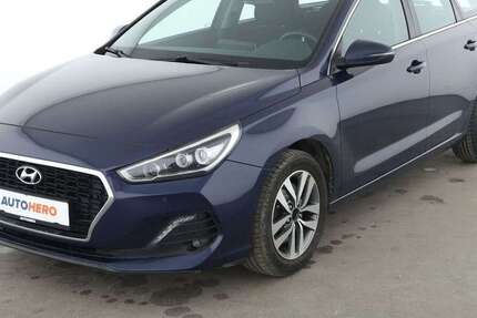 Hyundai i30 46.925 km 14.430 &euro; Köln 50739