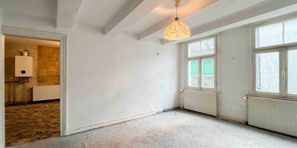 Einfamilienhaus Solingen Gräfrath - 6 Zimmer, 160.000&euro; | Angebot:26028367