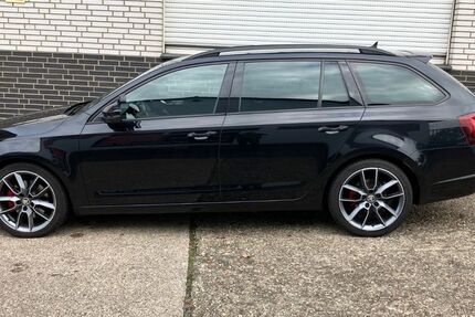 Skoda Octavia 181.811 km 12.990 &euro; Hilden 40721