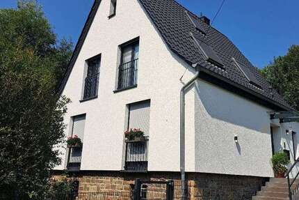 Haus zum Mieten in Kürten 1.450 € 110 m²