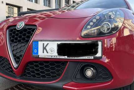 Alfa Romeo Giulietta 140.000 km 9.200 &euro; Köln 51103