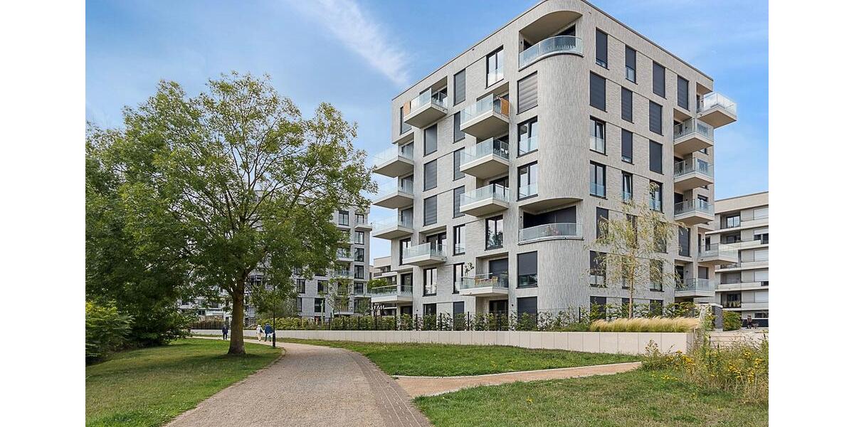 Etagenwohnung Düsseldorf Heerdt - 4 Zimmer, 109 m&sup2;, 1.743&euro; | Angebot:23473295