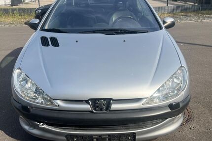 Peugeot 206 165.000 km 2.200 € Köln/Poll 51105