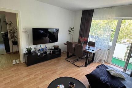 Top-Lage in Düsseldorf Bilk . 3 Zimmer Wohnung mit Balkon