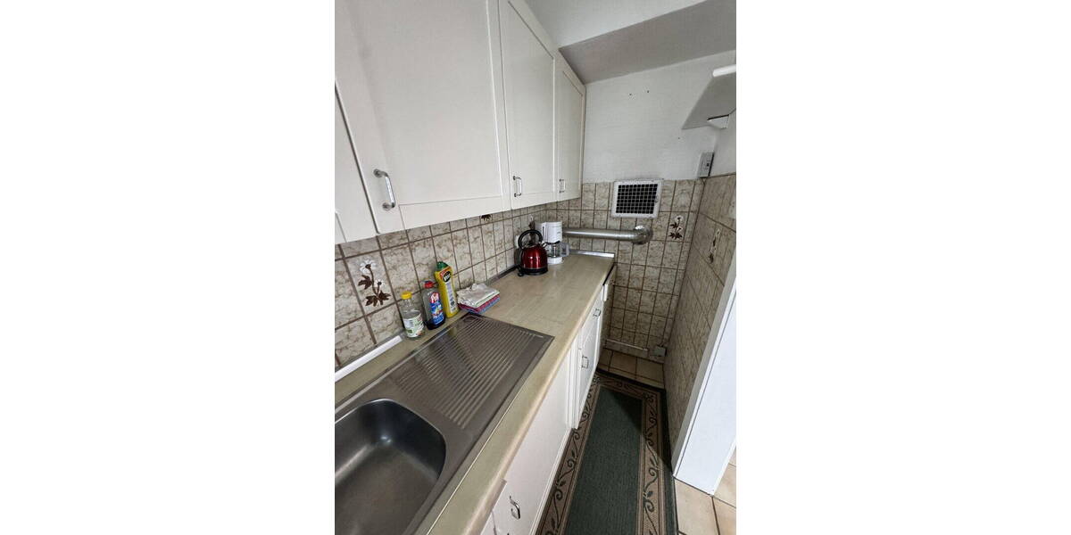 Etagenwohnung Düsseldorf Golzheim - 3 Zimmer, 55 m&sup2;, 1.100&euro; | Angebot:26500139