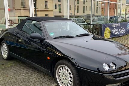 Alfa Romeo Spider 51.520 km 11.500 &euro; Düsseldorf 40591