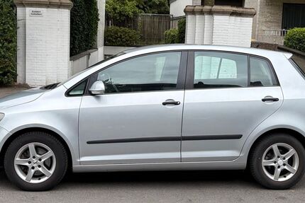 VW Golf Plus 189.000 km 6.490 &euro; Düsseldorf 40239