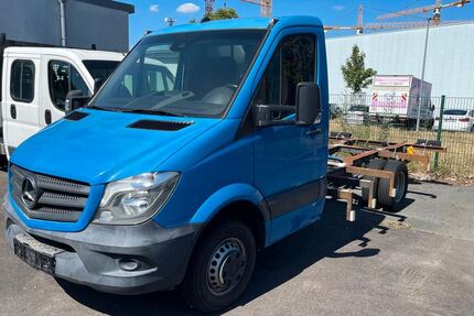 Mercedes-Benz Sprinter 137.802 km 18.899 € Düsseldorf 40597