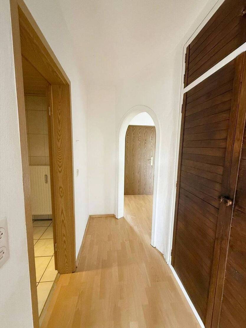 Charmantes Dreifamilienhaus in bester Lage von Baumberg. 9 zimmer