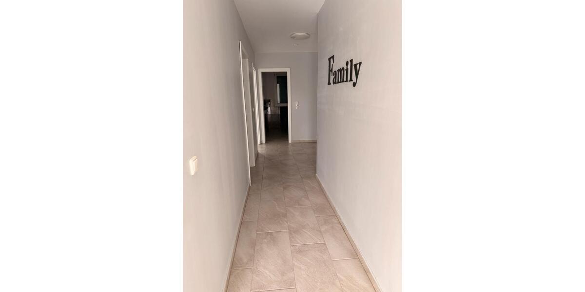 Erdgeschoßwohnung Leverkusen Bürrig - 3 Zimmer, 89 m&sup2;, 1.480&euro; | Angebot:27544614