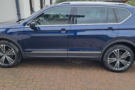 Seat Tarraco 30.167 km 29.999 € Radevormwald 42477