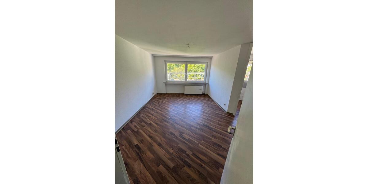 Etagenwohnung Wuppertal Unterbarmen - 1 Zimmer, 30 m&sup2;, 500&euro; | Angebot:26431146