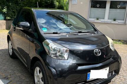 Toyota IQ