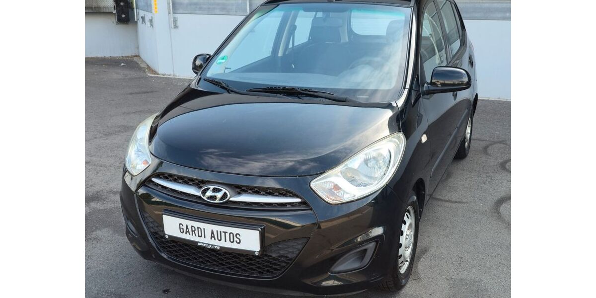 Hyundai i10 112.000 km 3.150 &euro; Neuss 41472