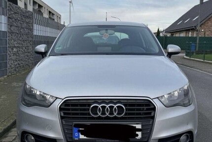 Audi A1 185.000 km 6.500 € Düsseldorf 40213