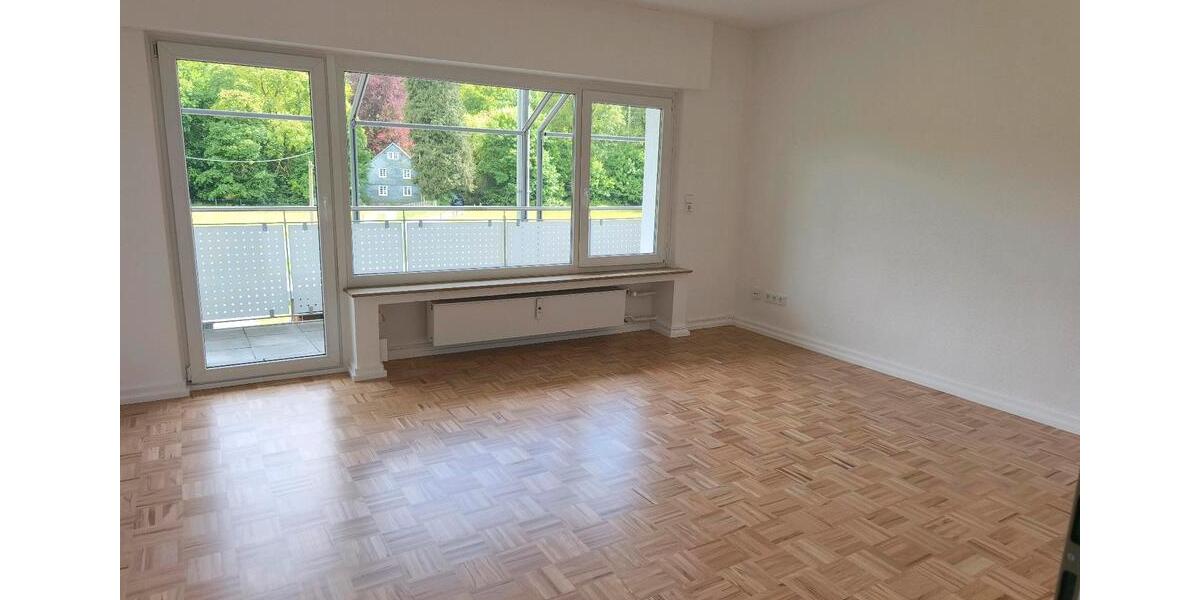 Etagenwohnung Overath - 4 Zimmer, 126 m&sup2;, 1.385&euro; | Angebot:26640744