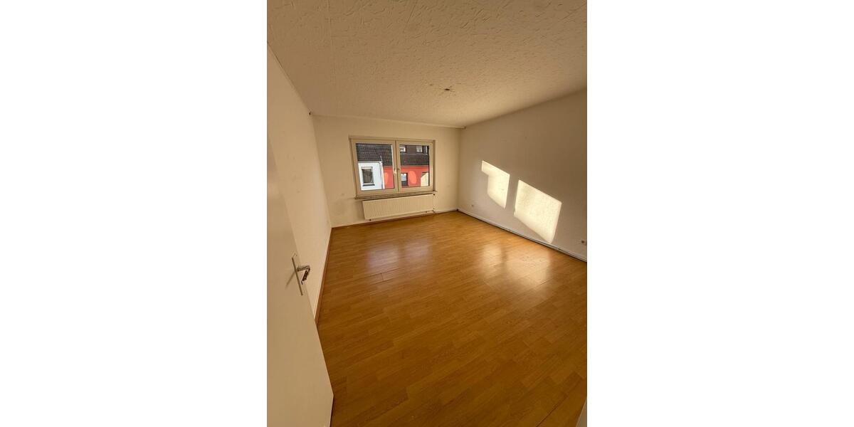 Etagenwohnung Wuppertal Lichtenplatz - 2 Zimmer, 60 m&sup2;, 750&euro; | Angebot:26321935