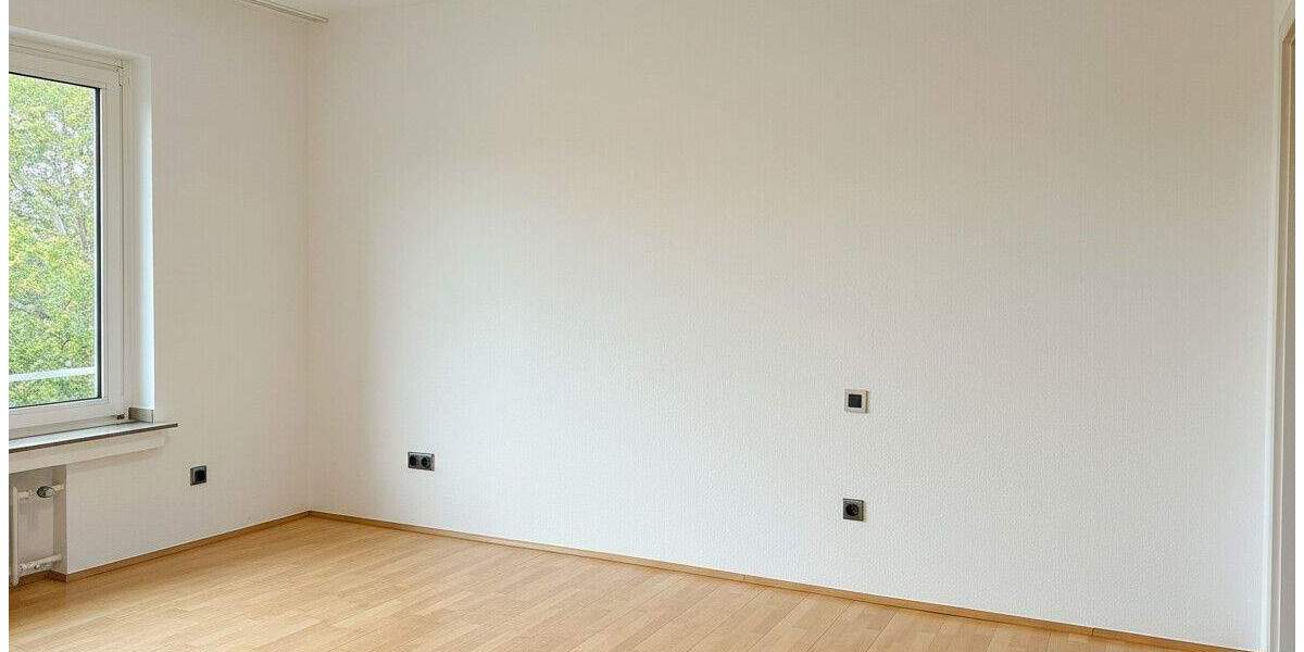 Etagenwohnung Düsseldorf Düsseltal - 3 Zimmer, 121 m&sup2;, 1.940&euro; | Angebot:24762409