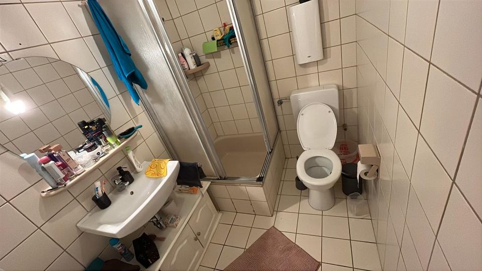 Etagenwohnung Neuss Augustinusviertel - 3 Zimmer, 72 m&sup2;, 180.000&euro; | Angebot:24795953