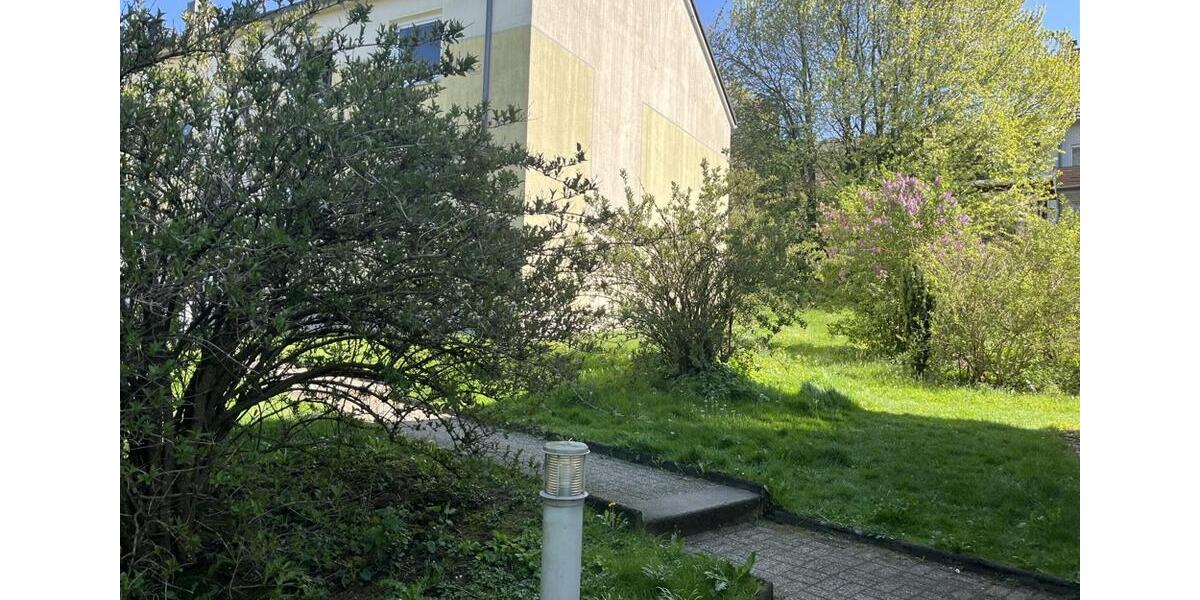 Erdgeschoßwohnung Remscheid Lüttringhausen - 4 Zimmer, 78 m&sup2;, 579&euro; | Angebot:26462522