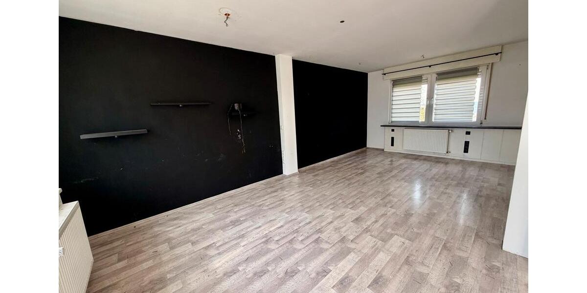 Bungalow Wermelskirchen - 2.5 Zimmer, 78 m&sup2;, 299.000&euro; | Angebot:26040029