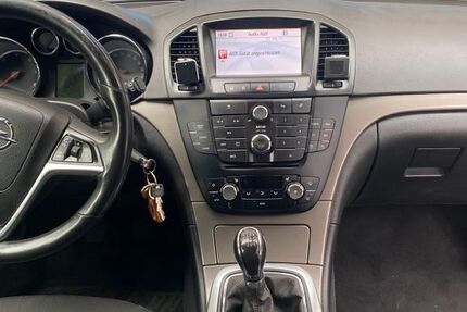 Opel Insignia 197.000 km 5.100 &euro; Erkrath 40699