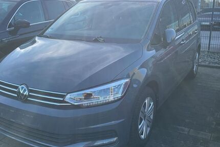 VW Touran 15.417 km 33.950 &euro; Hilden 40721