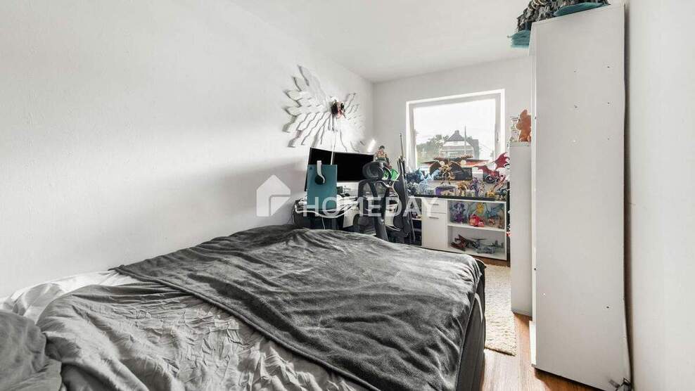 Helle 2-Zimmer-Hochparterrewohnung - frisch saniert, Stellplatz & Keller inklusive 2 zimmer