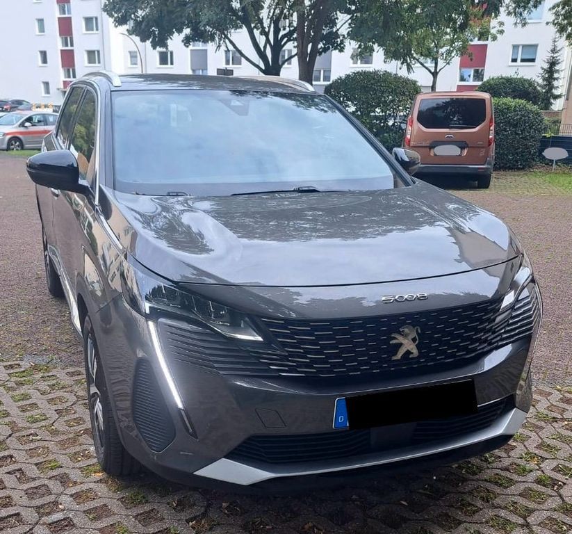 Peugeot 5008 36.000 km 19.680 € Wuppertal 42369