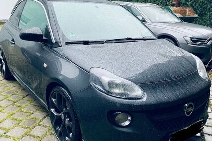 Opel Adam 82.800 km 9.900 &euro; Gummersbach 51643