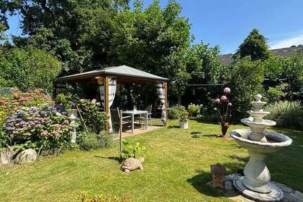 Wohnung Düsseldorf Stadtbezirk 9 - 4 Zimmer, 150 m&sup2;, 399.000&euro; | Angebot:27669396