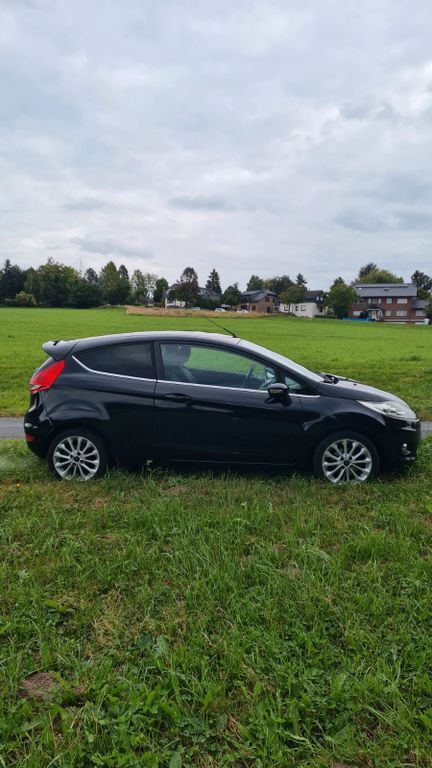 Ford Fiesta 268.909 km 2.899 € Kürten 51515