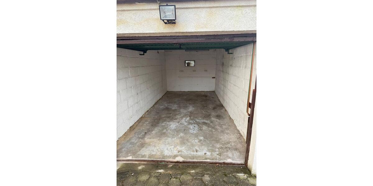 Doppelhaushälfte Köln Ehrenfeld - 5 Zimmer, 150 m&sup2;, 350.000&euro; | Angebot:24852009