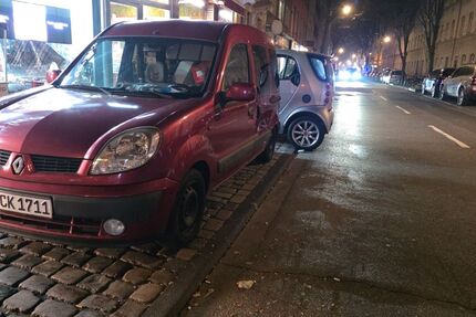Renault Kangoo 129.500 km 890 &euro; Köln 50739