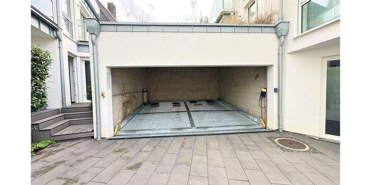 Mehrfamilienhaus, Wohnhaus Hilden - 3 Zimmer, 122 m&sup2;, 2.340&euro; | Angebot:23958854