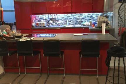 Haus Remscheid Reinshagen - 6 Zimmer, 235 m&sup2;, 1.400&euro; | Angebot:25103837