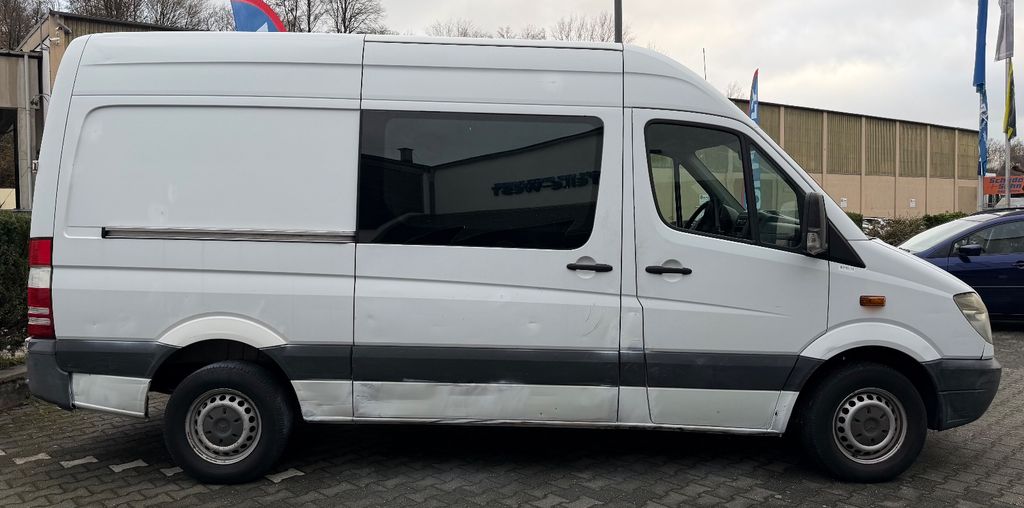Mercedes-Benz Sprinter 260.350 km 4.500 € Langenfeld 40764